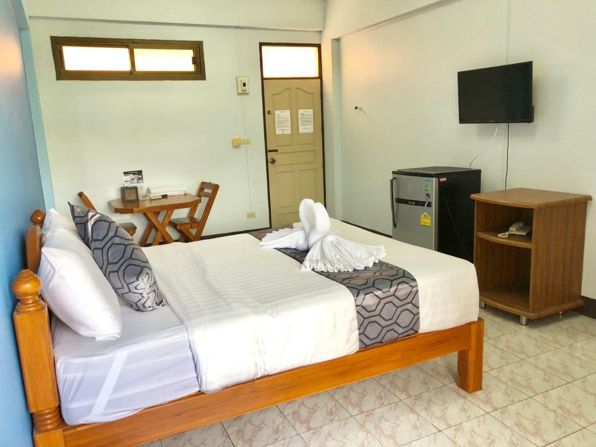 Anchisa Mansion Apartment Phayao Exterior photo